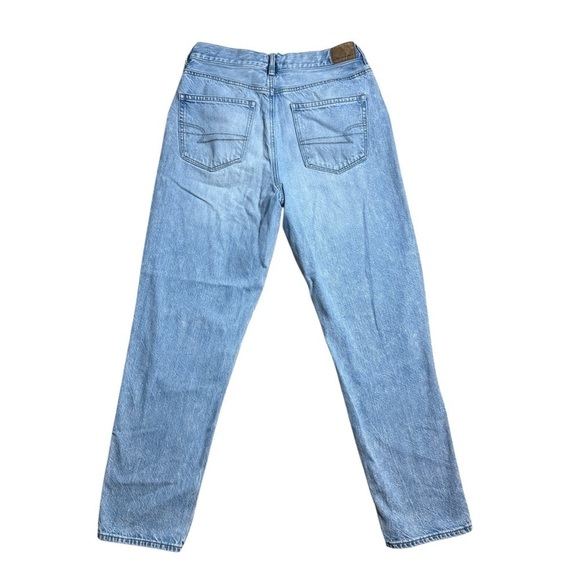 American Eagle Light Wash Distressed Mom Jeans Women’s US 6 - Picture 8 of 8